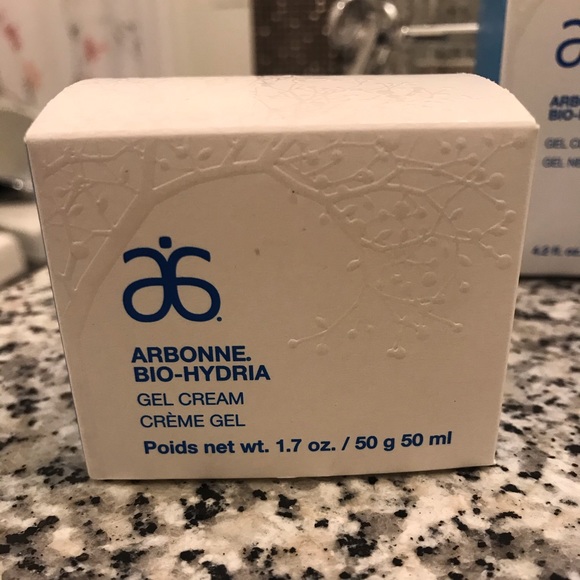 Arbonne Bio-Hydra set - Picture 3 of 6